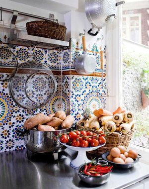 Кухонный фартук в марокканском стиле